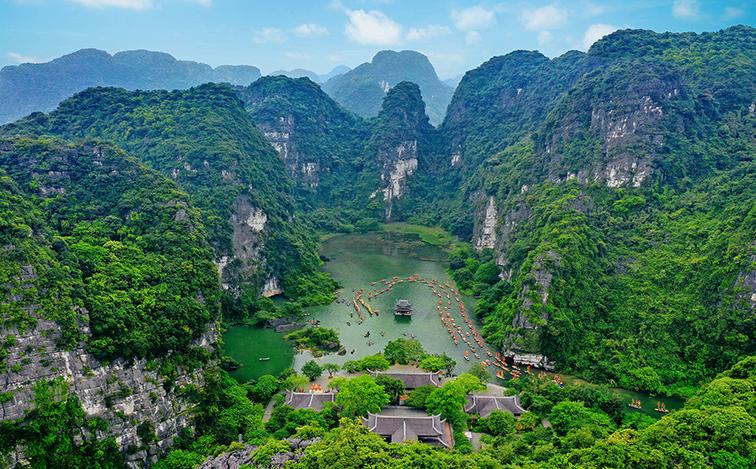 Day Tour | Visit the Ancient Capital of Hoa Lu - Tam Coc/Trang An - Hang Mua | Ninh Binh